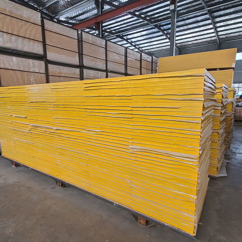 China FRP Grating Composite Mesh Anti-Slip Surface Walkway Drainage Board Factory Outlet Suitable for Platforms and Access Areas