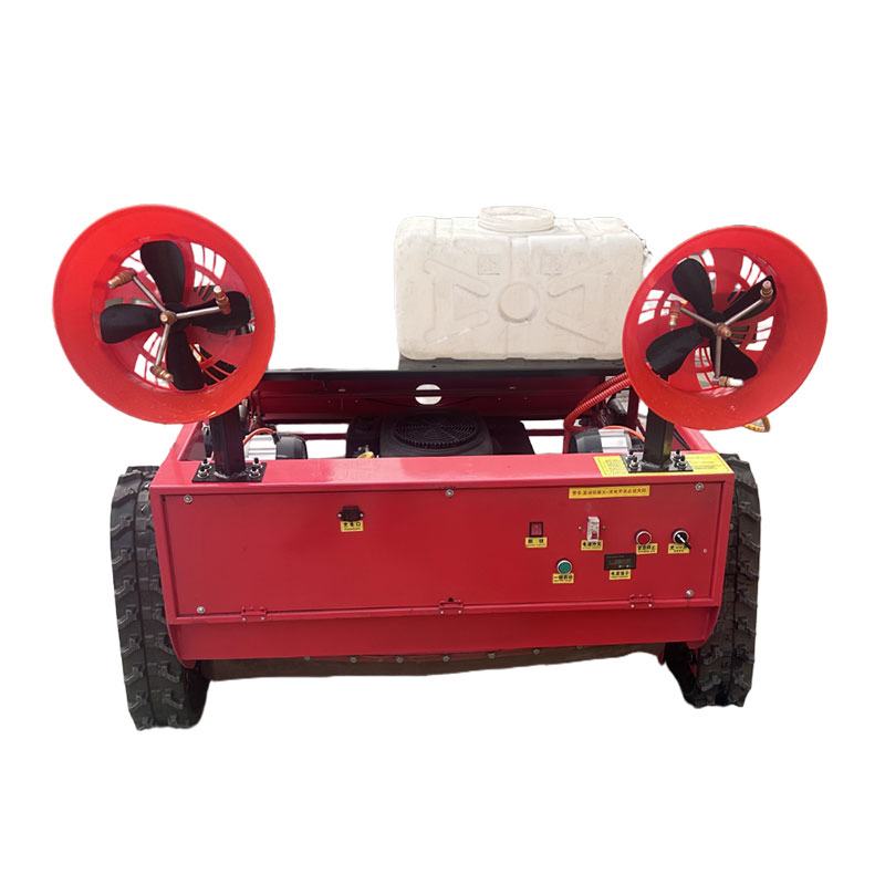 Робот-газонокосилка на гусеницах с дистанционным управлением