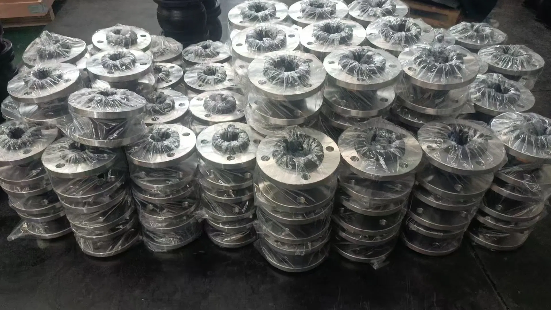 Rubber Expansion Joint ANSI Carbon Steel SS304
