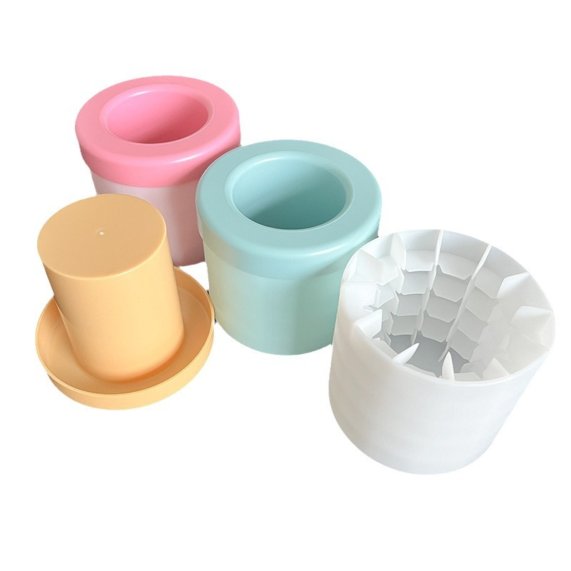Homemade Silicone Cylindrical Ice Cube Molds for Home Use