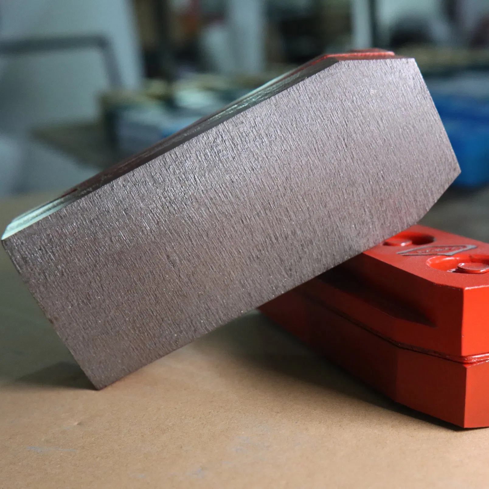 Алмазный фикерт Metal Bond для гранита, 20 мм