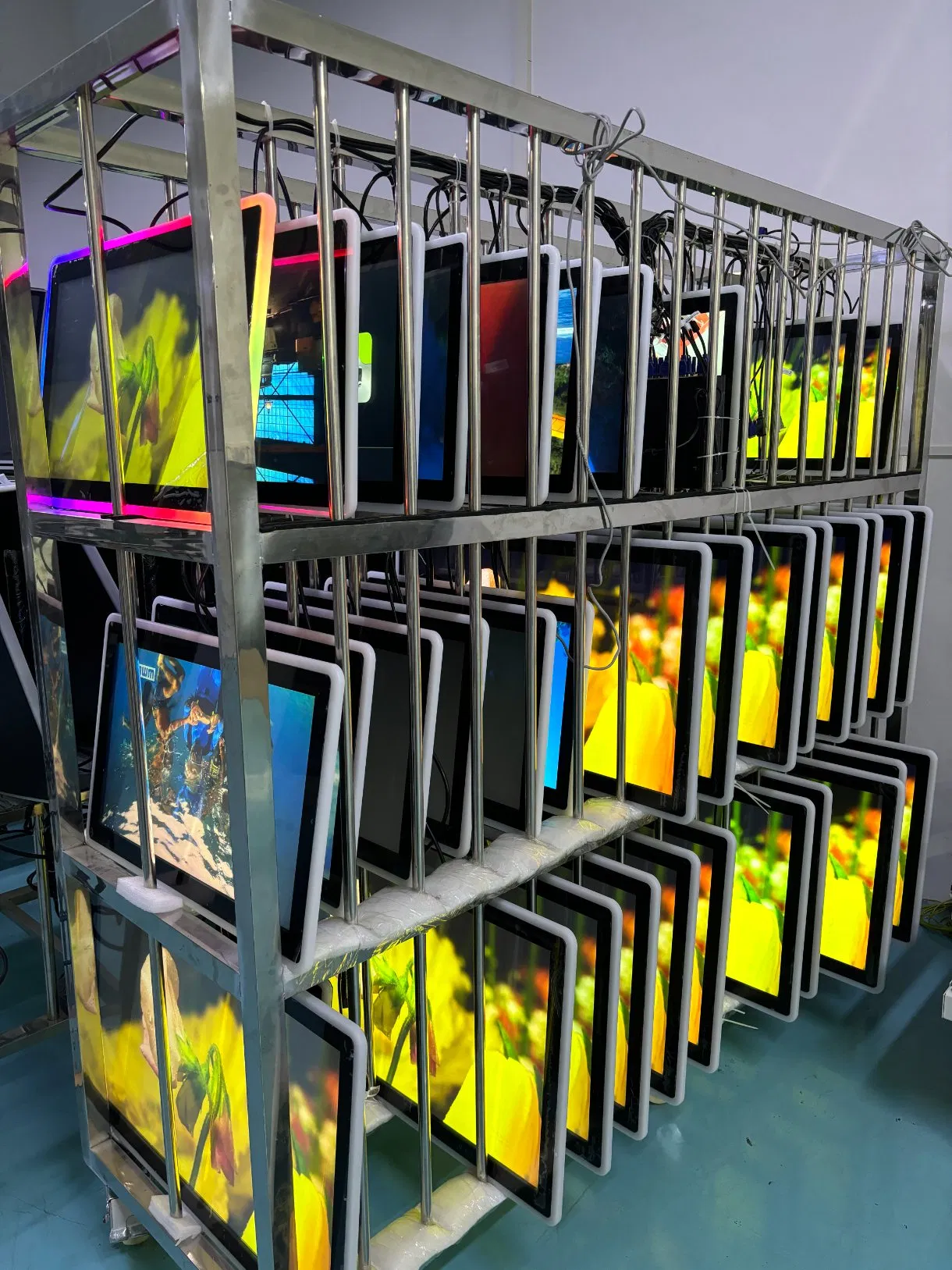 Pct 43" 4K Curved Projected Capacitive Touch LED Screen Monitor for Gaming