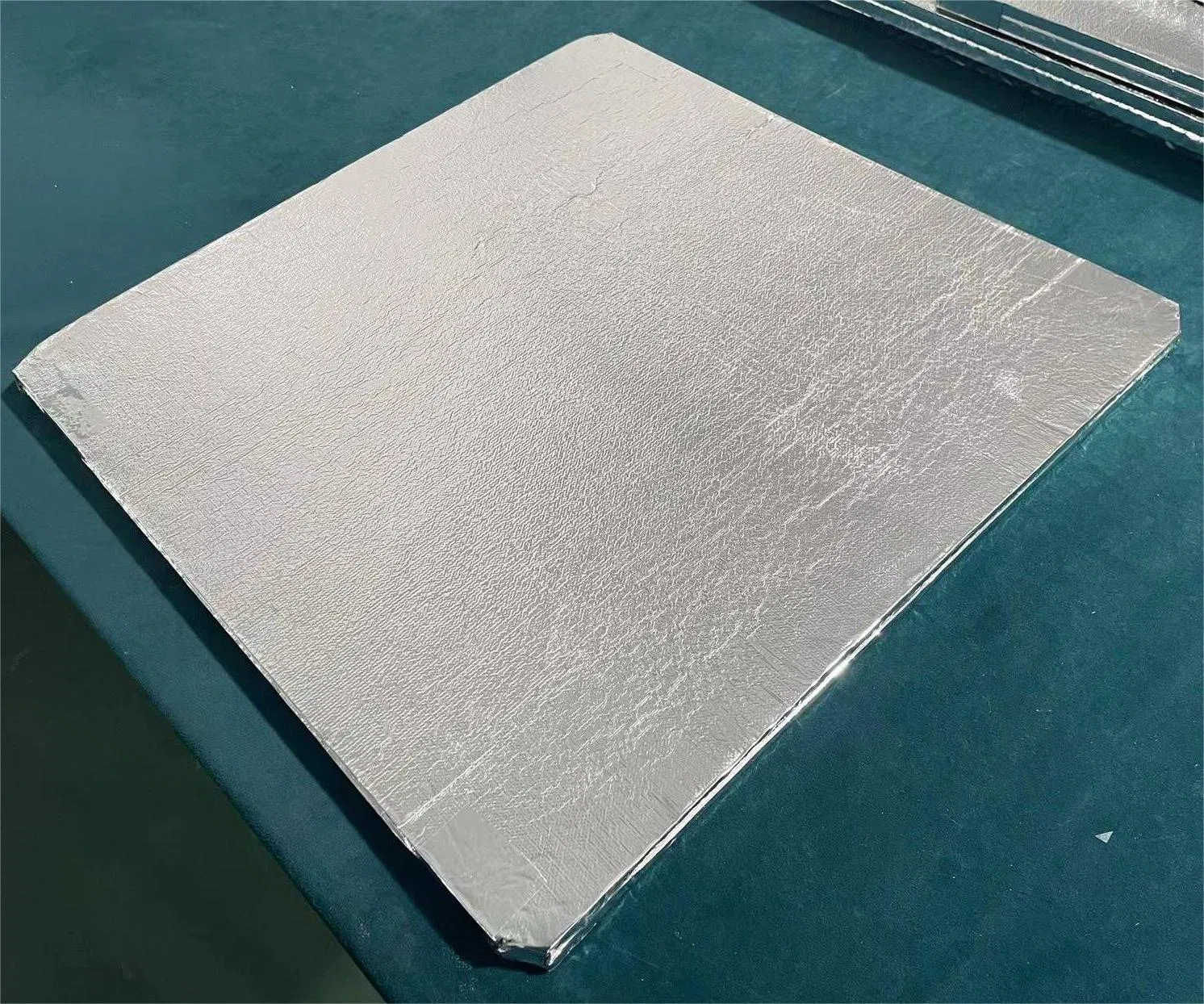 Fumed Silica Vacuum Insulation Panel for Building Wall
