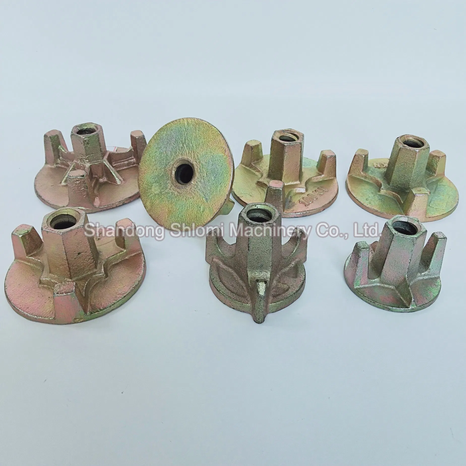 Гайка крыльчатая оцинкованная для опалубки Shlomi