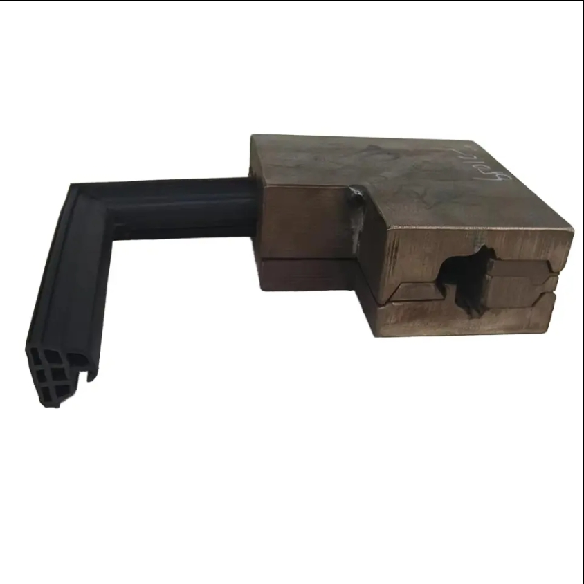 Wholesale EPDM/PVC/Silicone/TPE/Solid Rubber Extrusion Seal Strip for Door/Window