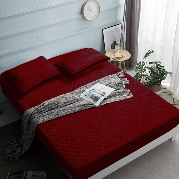 White Quilted Bed Cover Hypoallergenic Waterproof Mattress Protector