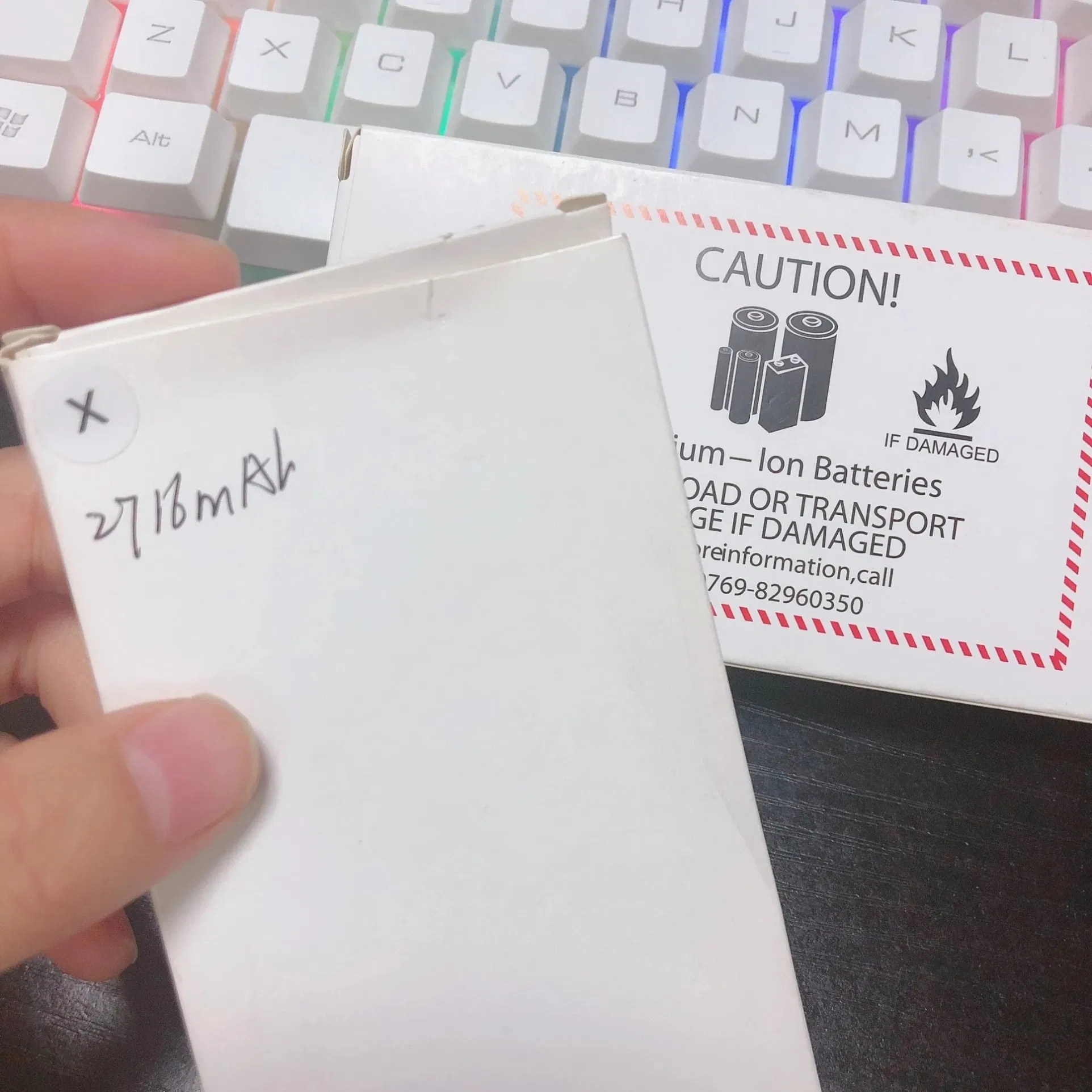 Аккумулятор и зарядное устройство для iPhone X