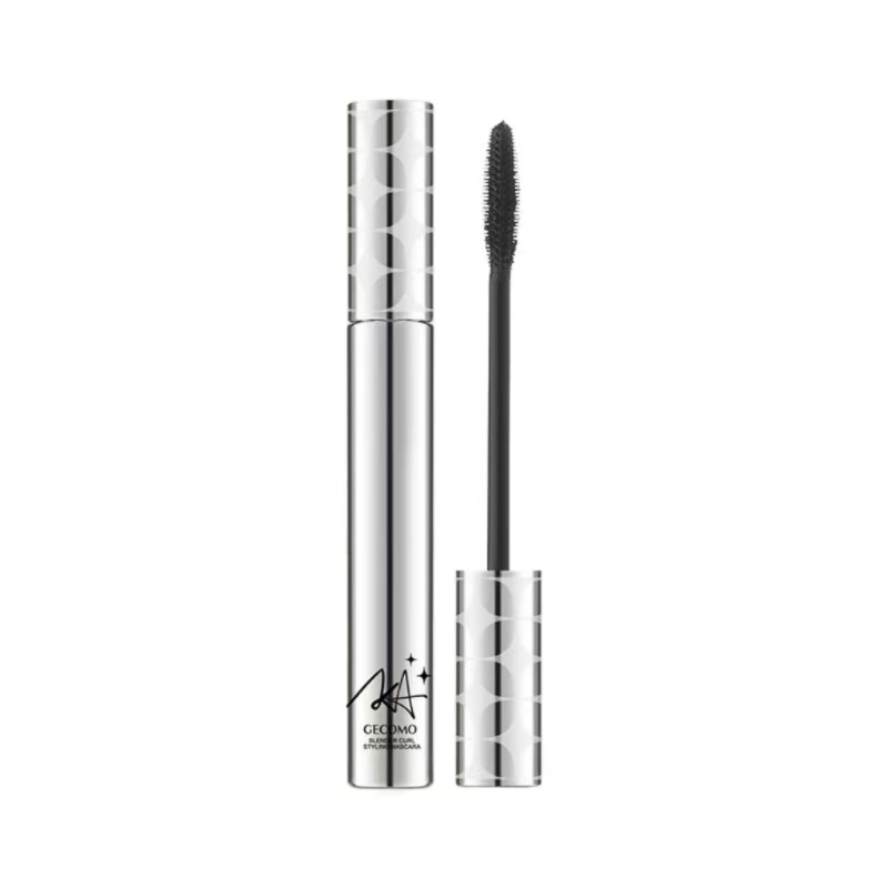 The Intensely Vivid, Fast-Setting, Curl-Retaining, Moisturizing and Revitalizing Mascara