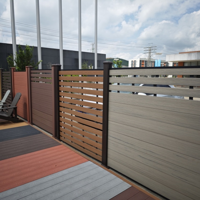 6outdoor Garden Privacy Wood Plastic Composite Temporary Fence WPC Balcony Wooden Fencing