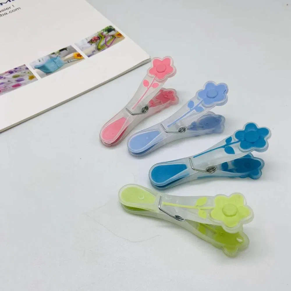 Multi-Color Rose Pattern Plastic Laundry Clips Non-Slip Clothes Pins for Wholesale