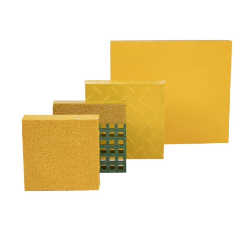 Durable FRP/GRP Covered Grating for Walkways and Carwash Areas