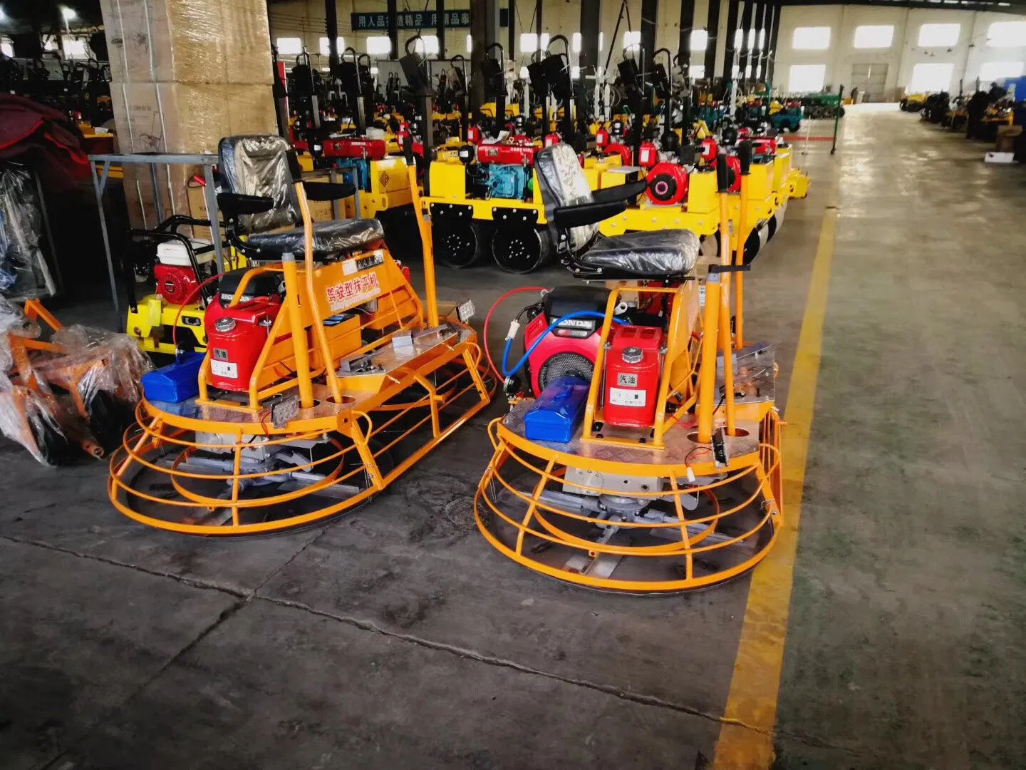 New Concrete Ride on Power Trowel with Seat