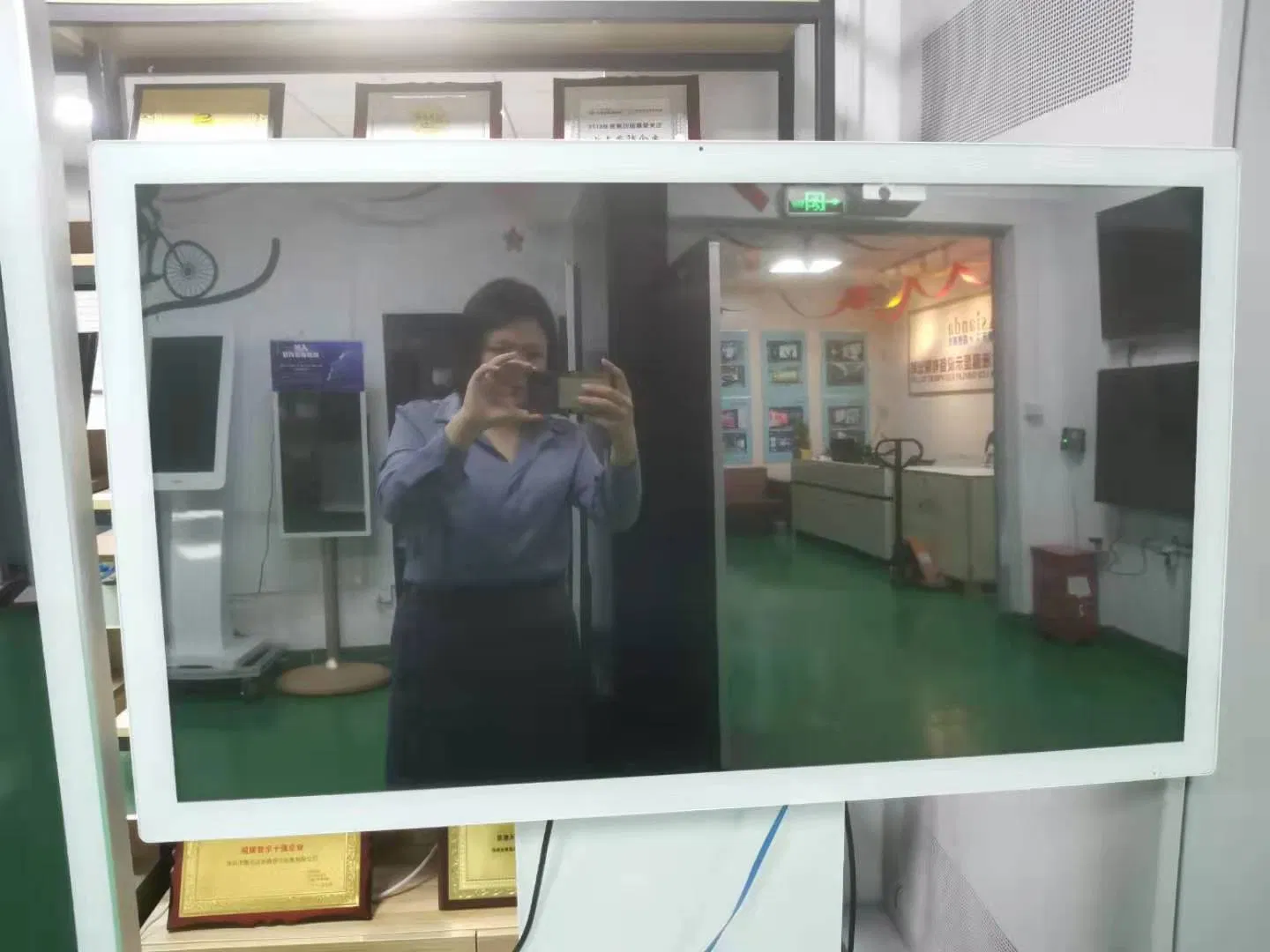 43inch Capacitive Touch Monitor Display Accessories