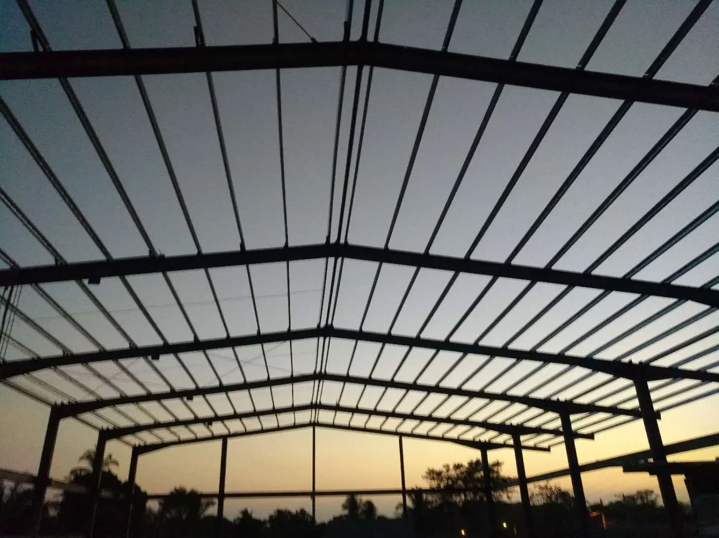 Customized Design Galvanized Corrugated Roofing Sheet Large Span Building Construction Steel Structure House