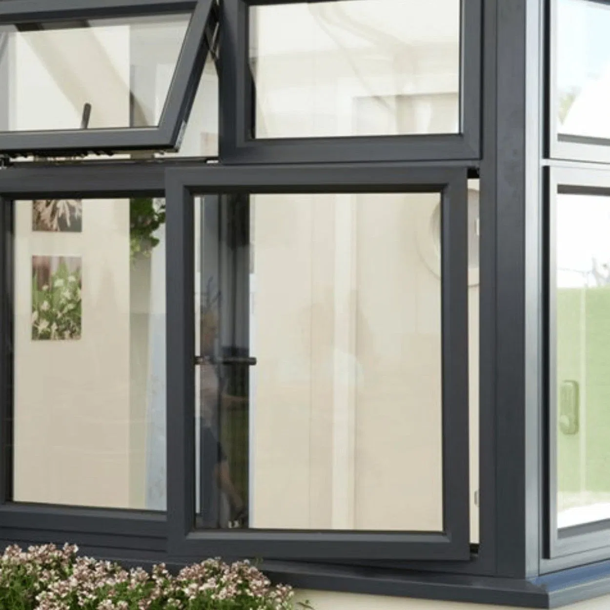 Premium Double Slider Glass Metal Window Elegant Villa Building Material Aluminum Window