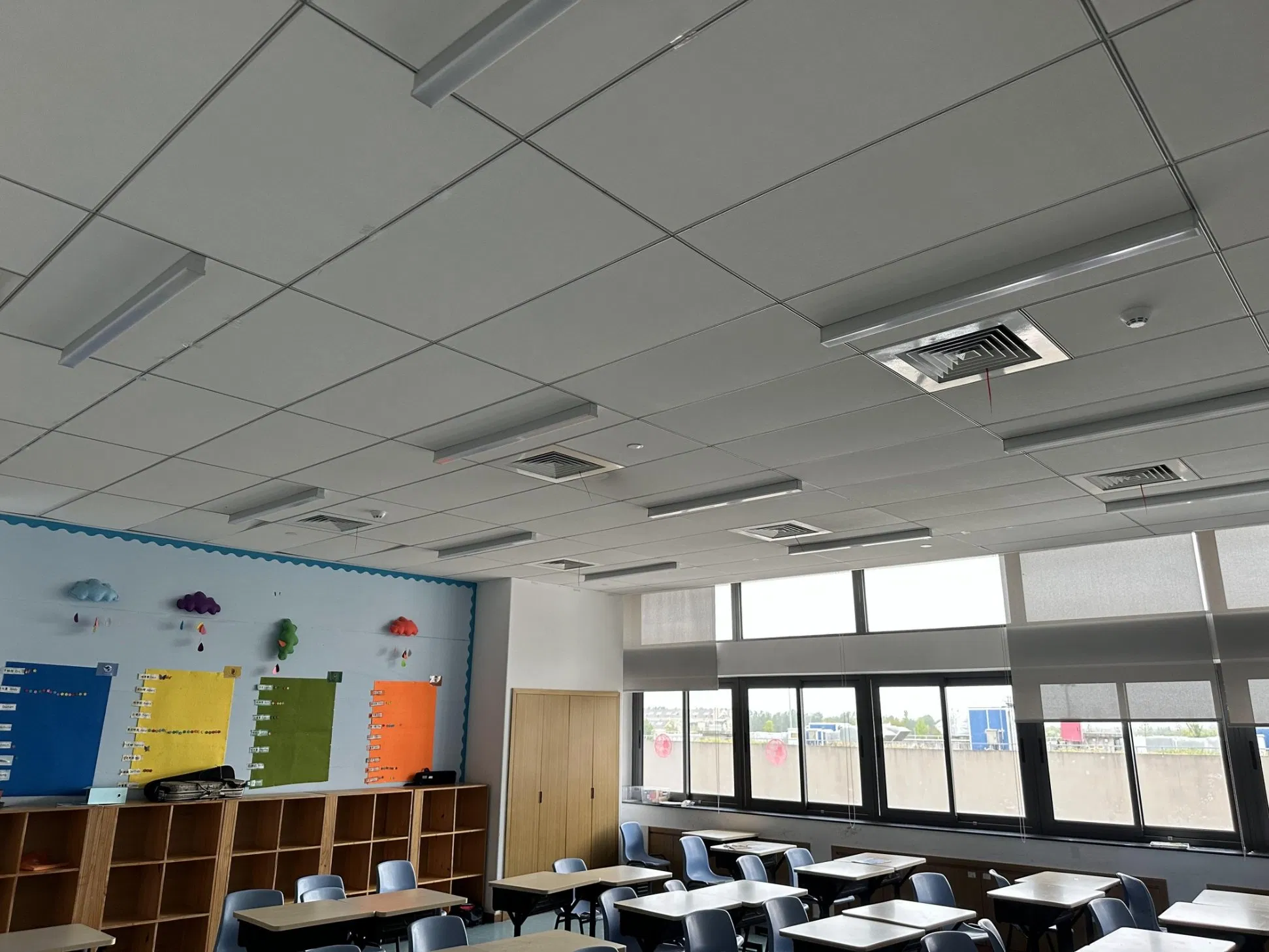 Tegular Edge Fireproofing and Soundproofing Panel Fiberglass Acoustic Insulation Ceiling Board for Shcool/Office Building