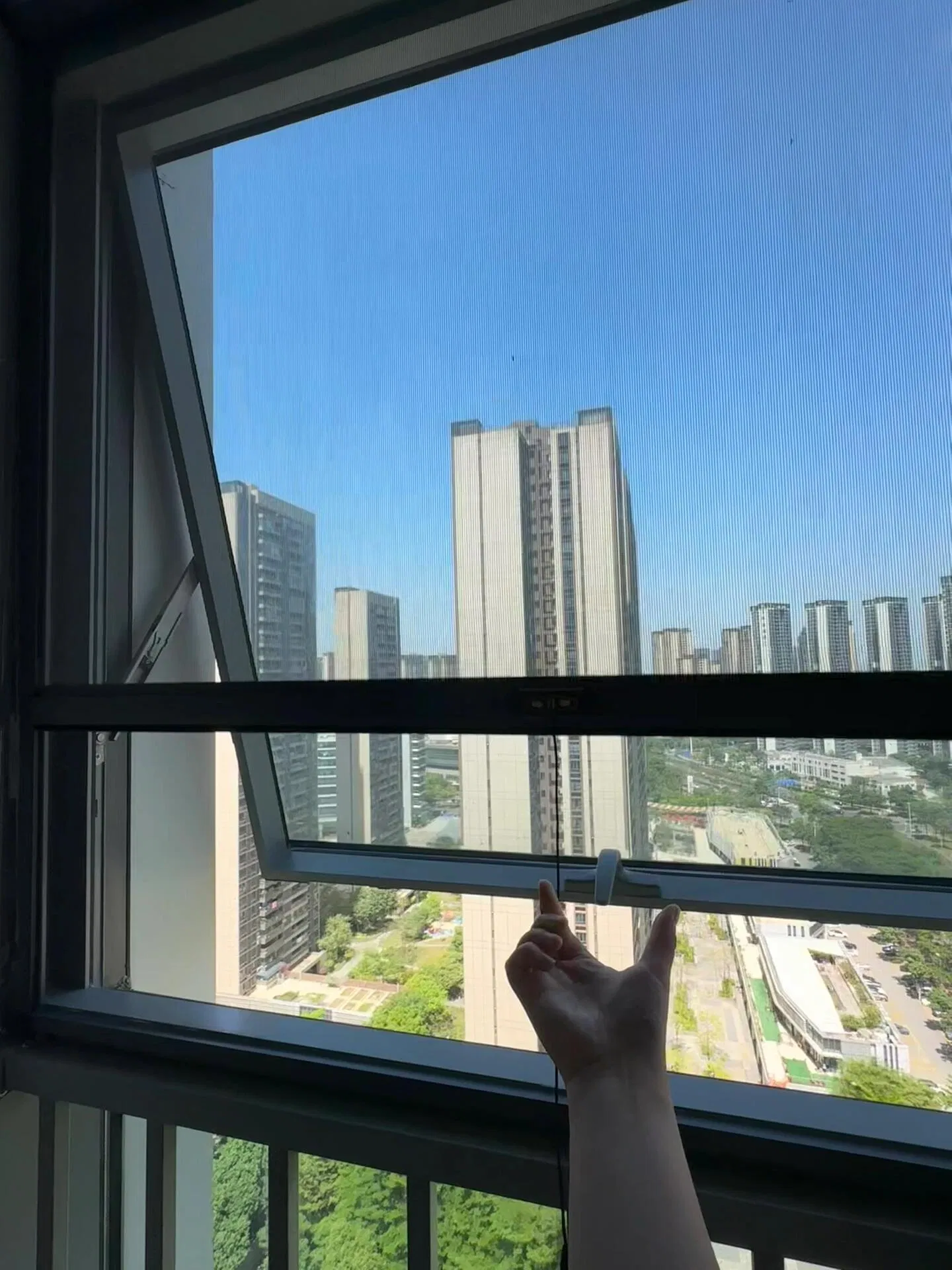 High Quality Aluminum Top Hung Window Soundproof, Waterproof, and Energy Efficient Design for Building Projects