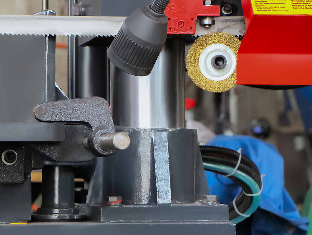 Станок ленточнопильный горизонтальный угловой резки 45° по металлу GZ4235