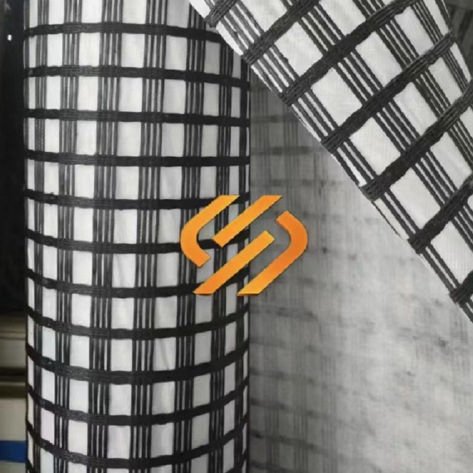 Composite Plastic Geogrid Fiberglass Grid PP Biaxial Geogrid Compound with Nonwoven Geotextile for Roadbed Geogrids