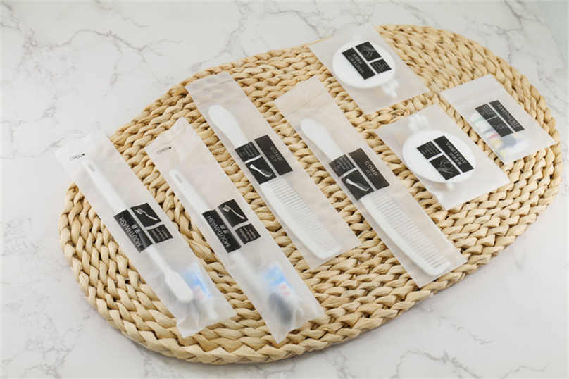 China Factory Supplier Luxury Biodegradable Disposable Hotel Amenities Kit