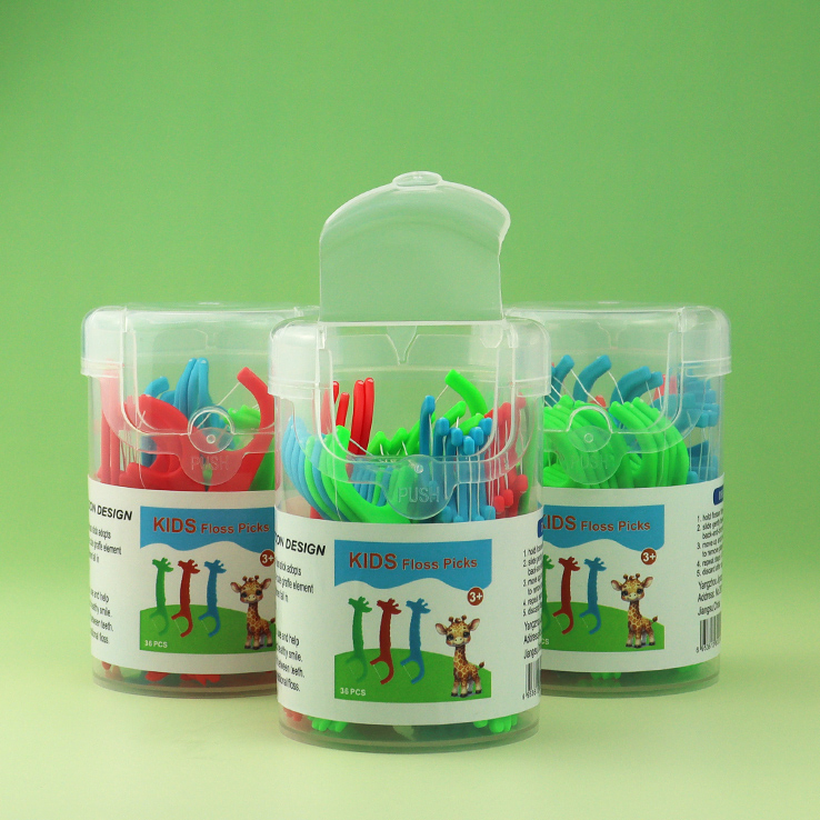 Bubble Gum Flavor PP Giraffe Handle Floss Picks for Kids Daily Use