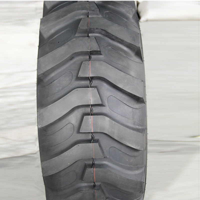 Промышленная шина 16.9-24, 18.4-26 и другие размеры