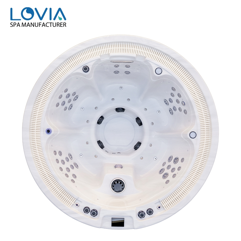 Гидромассажная ванна LOVIA на 5 человек с озоновой системой