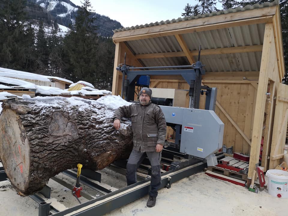 Станок ленточнопильный по дереву