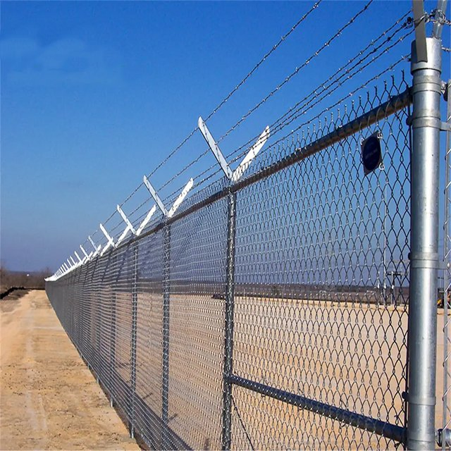 High Quality Wholesale Hot Dipped Galvanized Panels Price Used Chain Link Fence for Sale