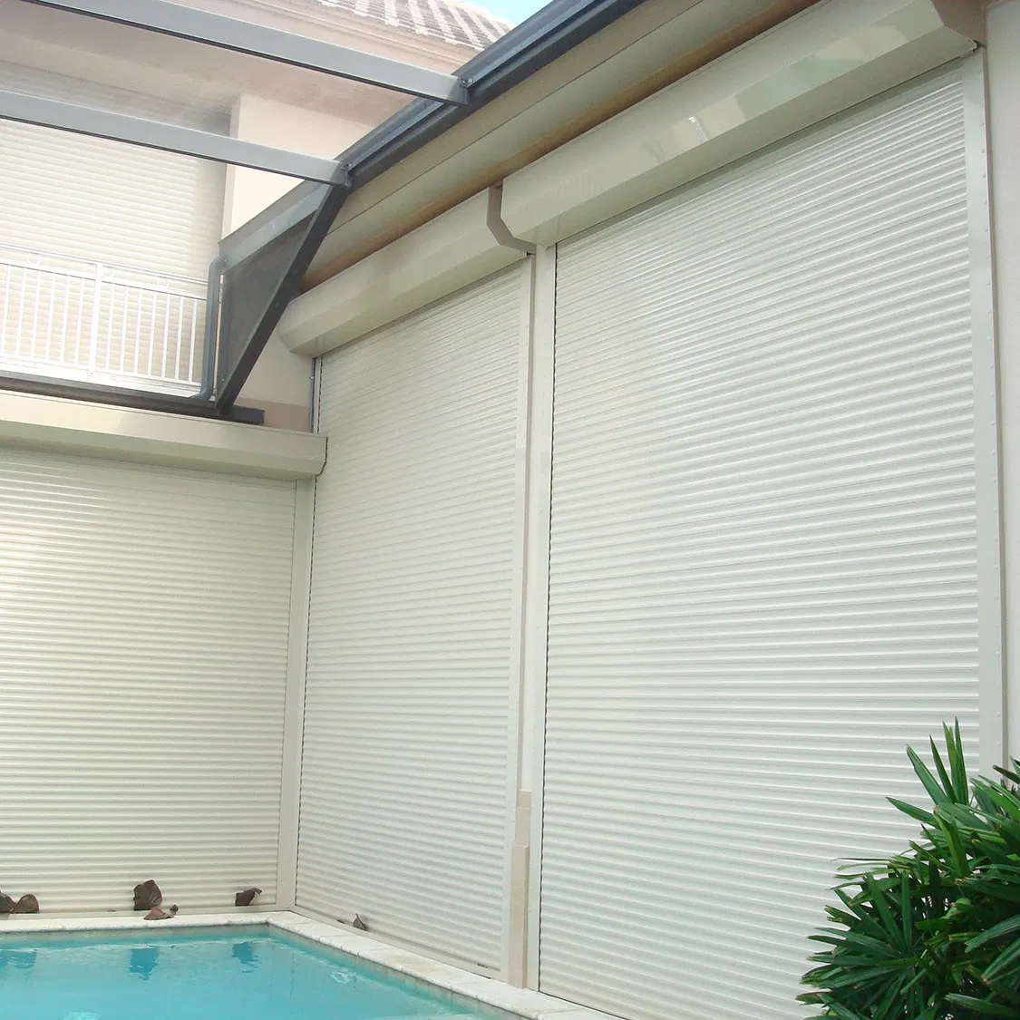 Garage Door Balcony Door Industrial Door Bank Door Commercial Door
