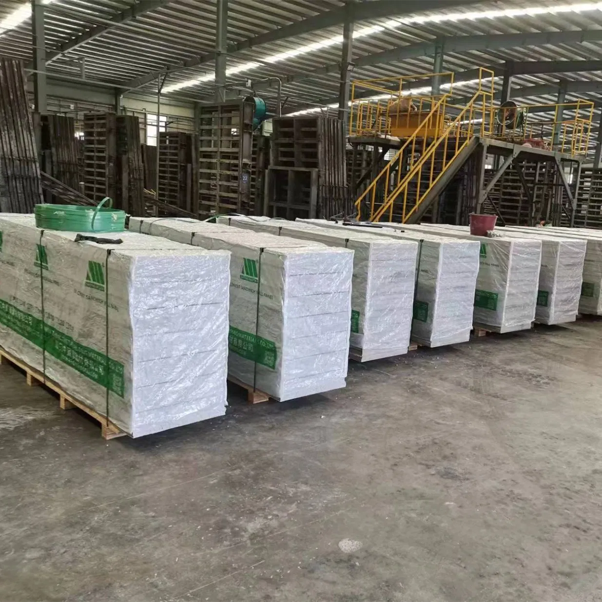 Waterproof Cost-Effective Partition Wall Boards for Curtain Walls Multi-Storey Apartment Buildings