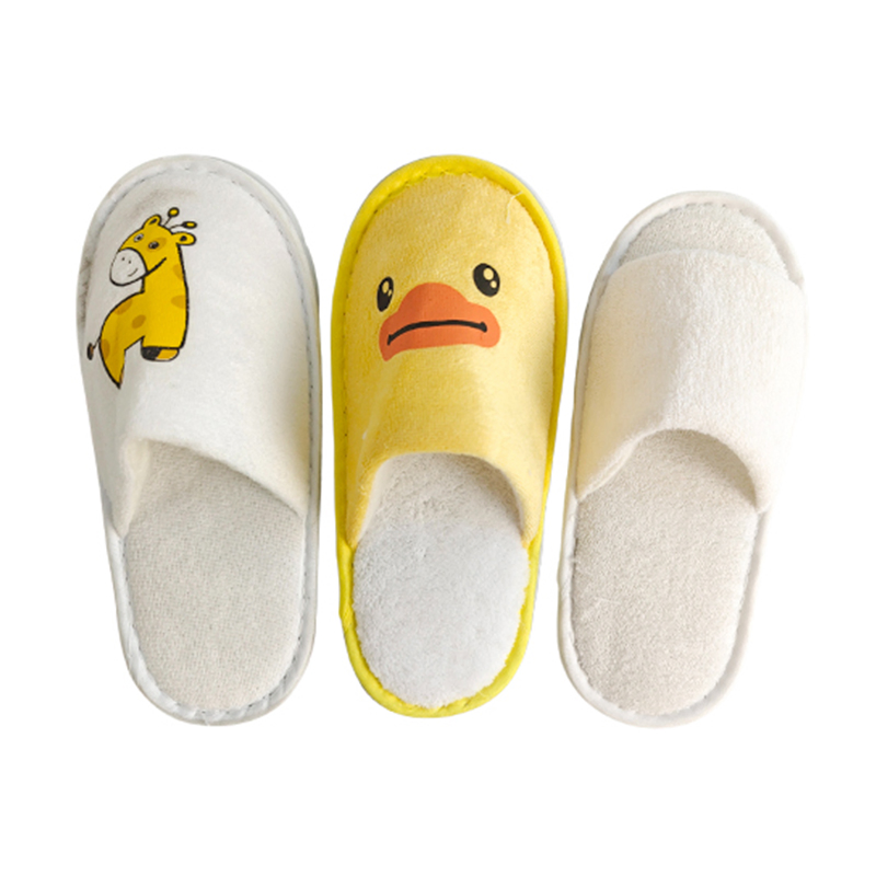 Disposable Kids Slippers for Hotel Use Soft Non-Slip Biodegradable Eco-Friendly Portable Children Slippers Bulk Wholesale