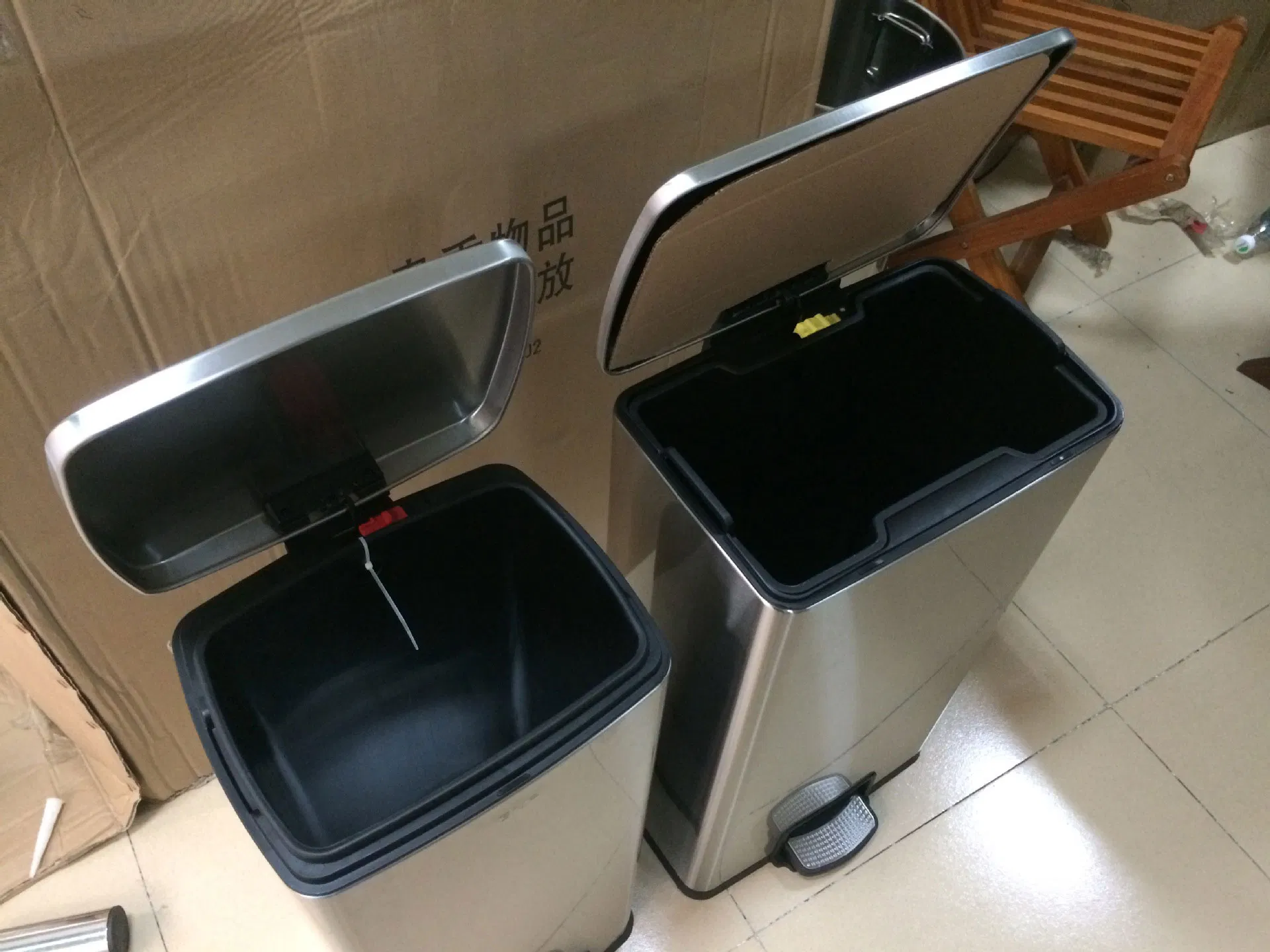 Мусорное ведро с педалью 12л, нержавеющая сталь