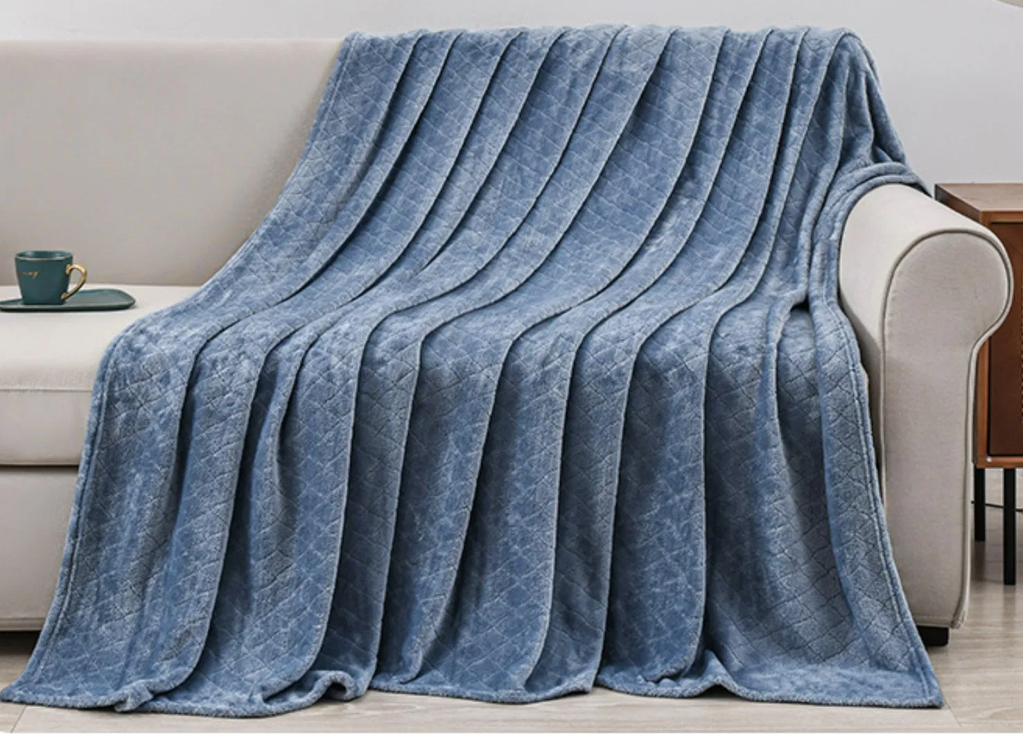 Rhombus Pattern 100%Polyester Flannel Blanket Fleece Blanket