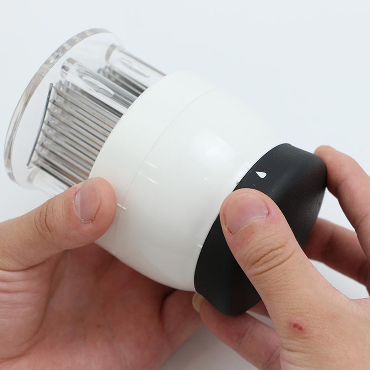 Hot Selling New Design White Stainless Steel Manual Meat Tenderizer