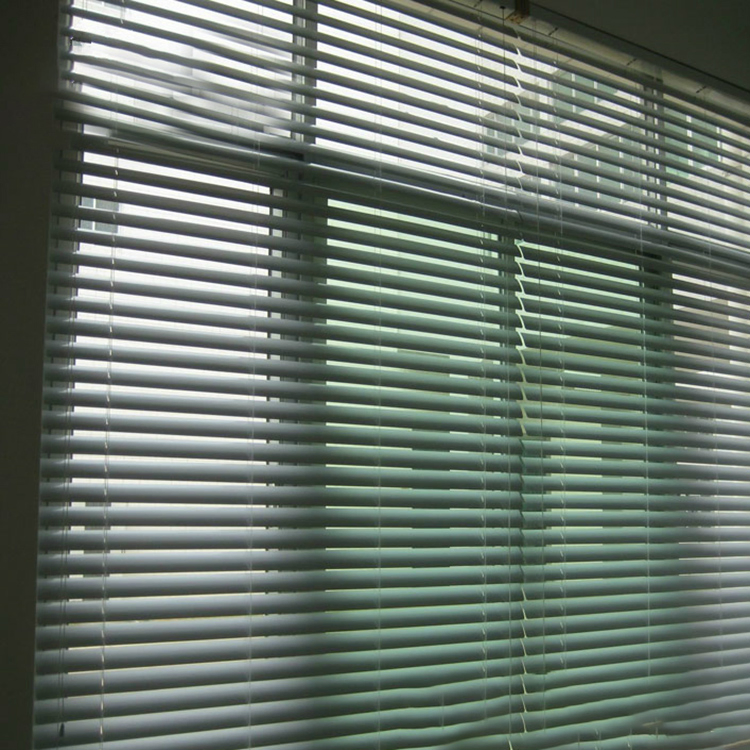 Waterproof 25mm Aluminum Venetian Blinds for Office Bathroom