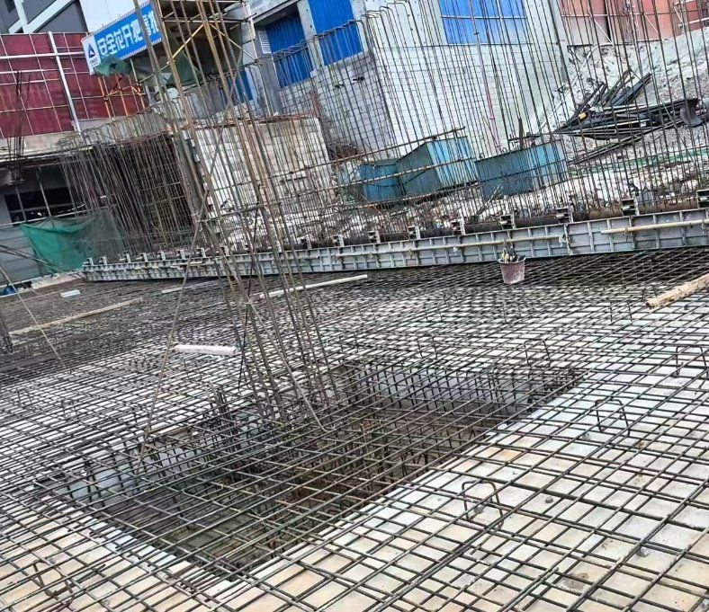 Heavy-Duty Scaffolding on Rent with Q355 Components Available Today