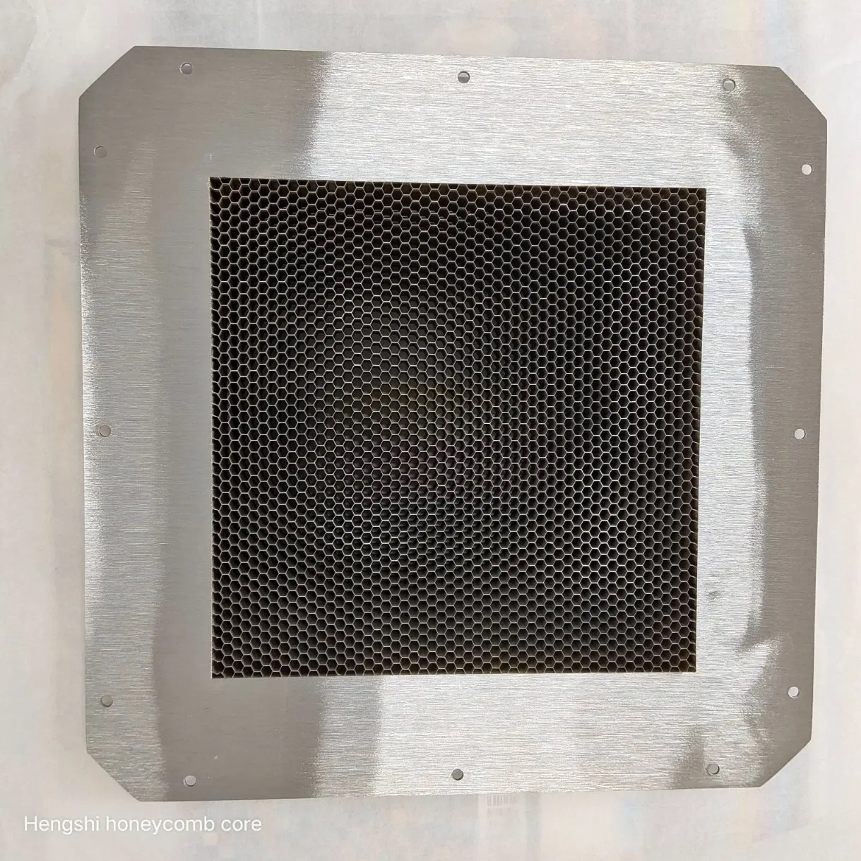 Factory Price Honeycomb Wave Guide Vent for EMC EMI and Fr Mir