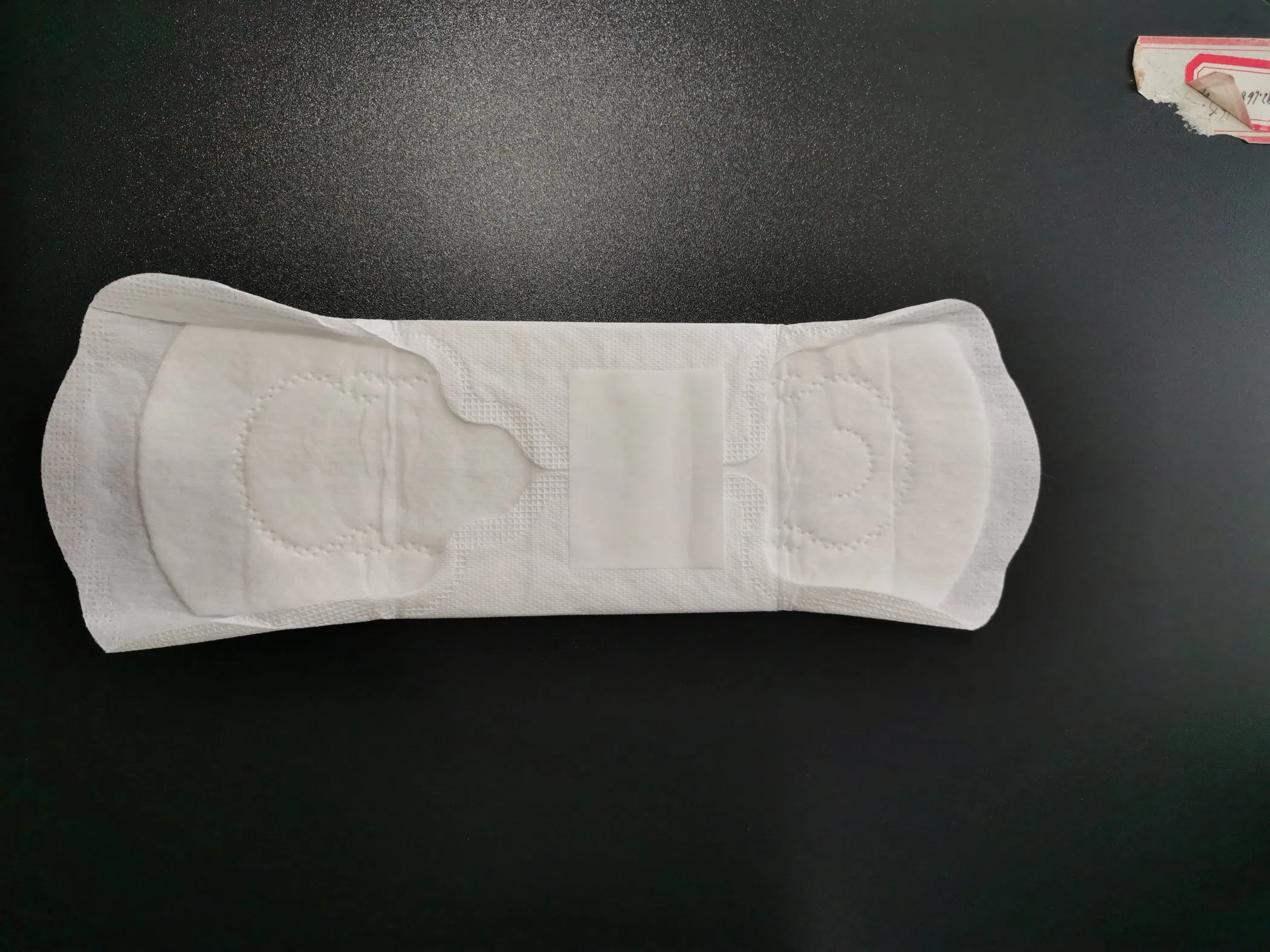 China Anion Sanitary Napkins Consistent Quality & Competitive Factory Price