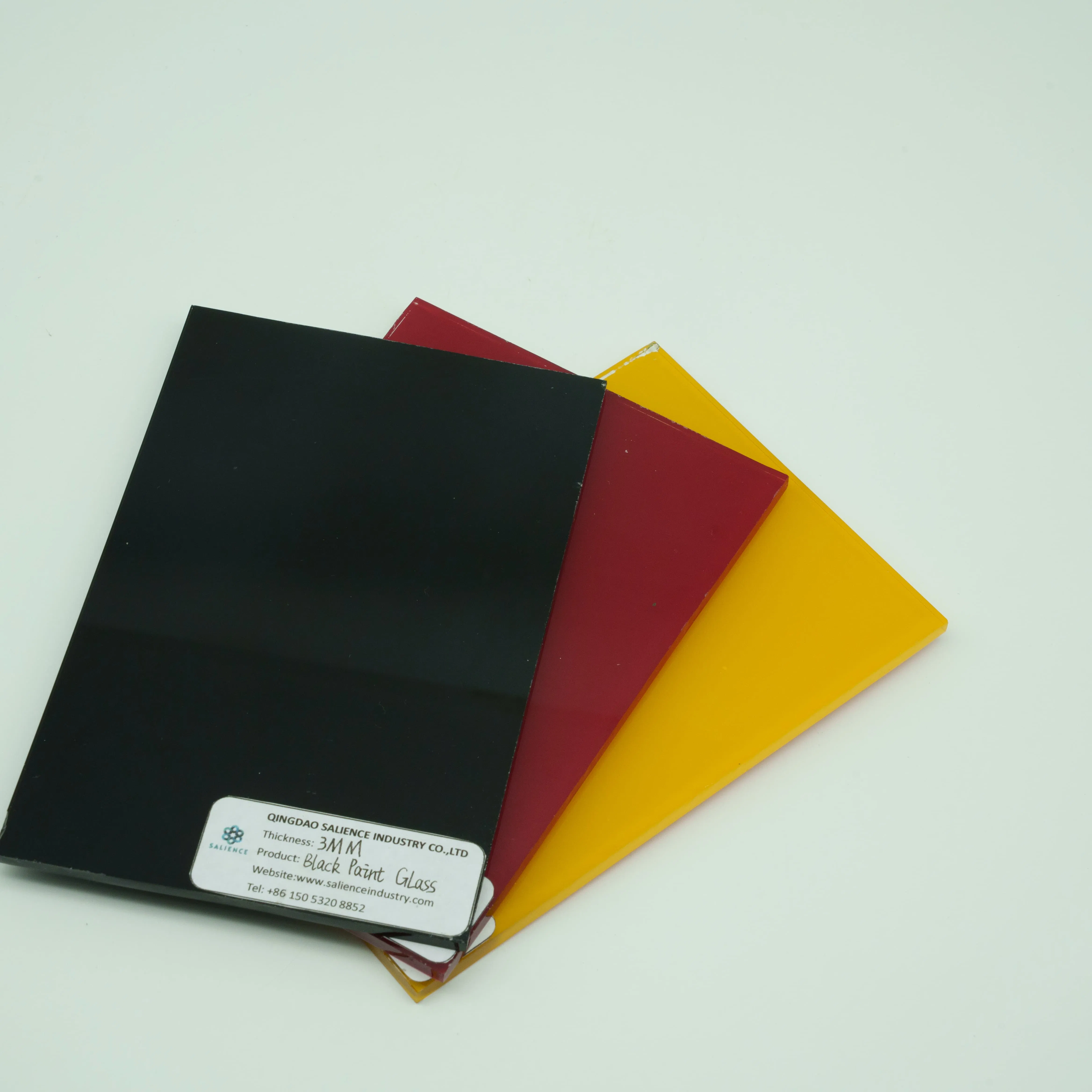 Vibrant Paint Glass Backboard for Stylish Kitchen Spaces