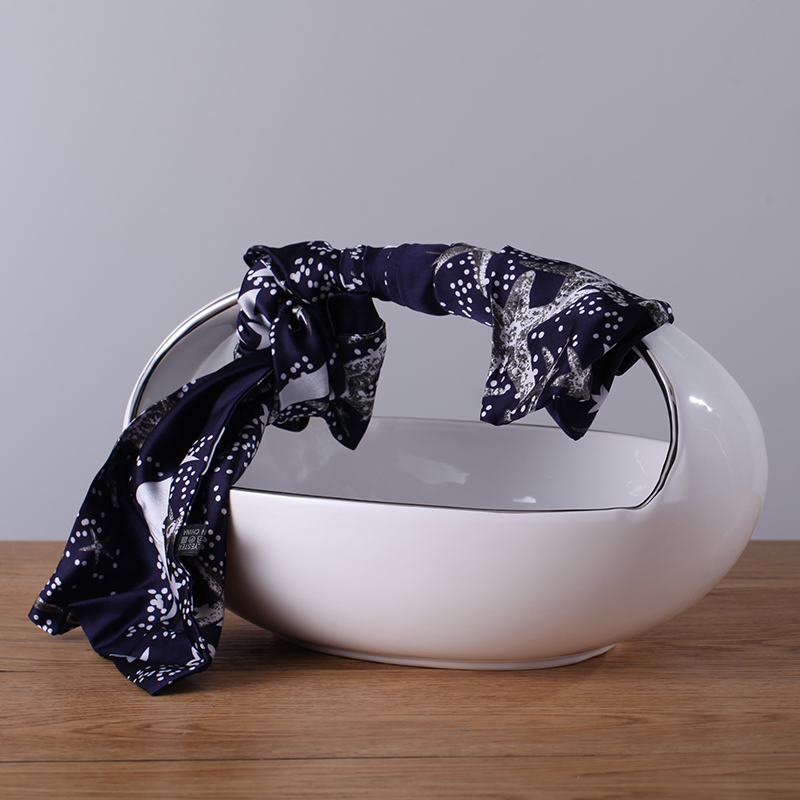 Creative Decoration White Ceramic Serving Fruit Bowl