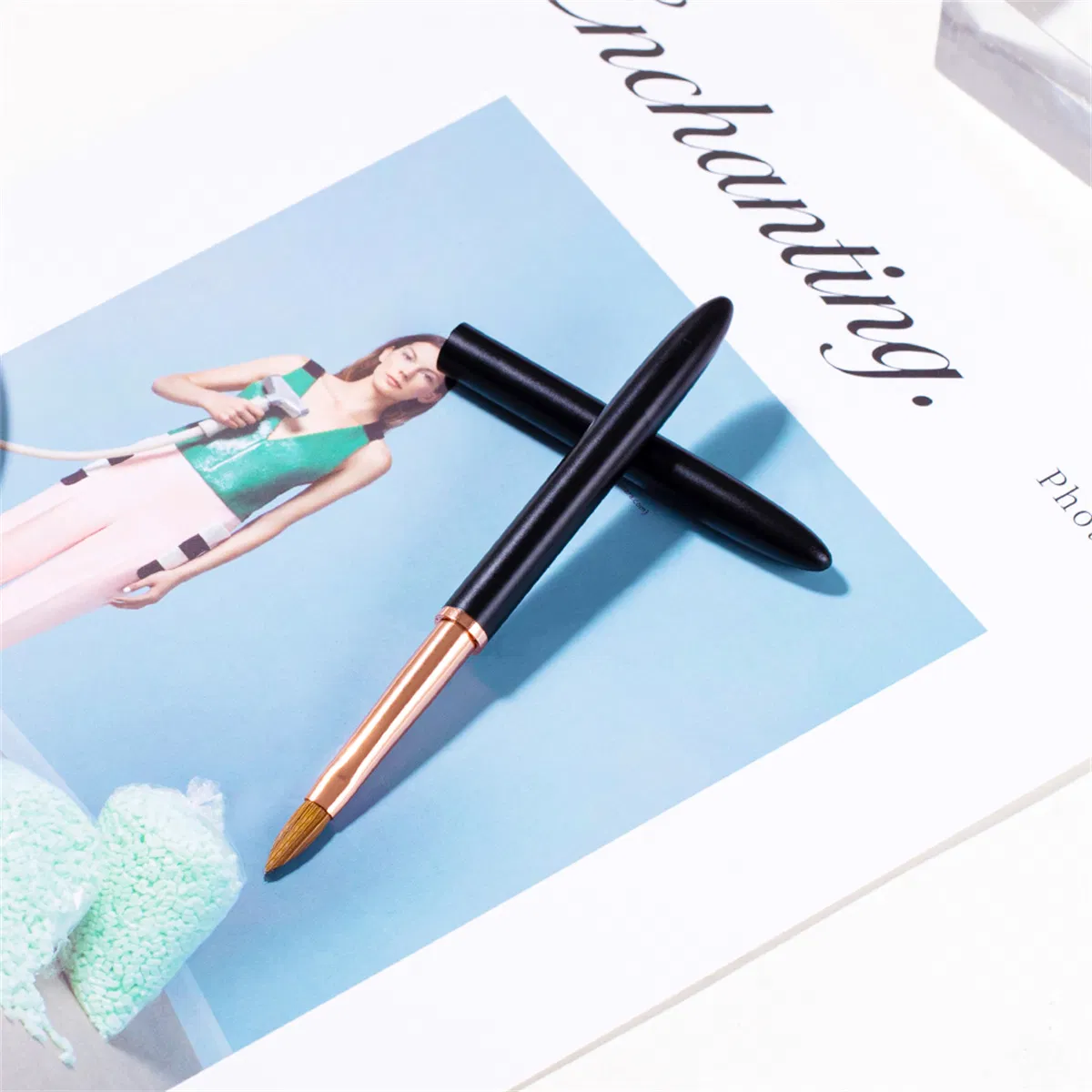 2022 Wholesale New Style Professional Nail Brush Black Color Kolinsky Sable Hair Acrylic Nail Brush with Lid Nail Pen