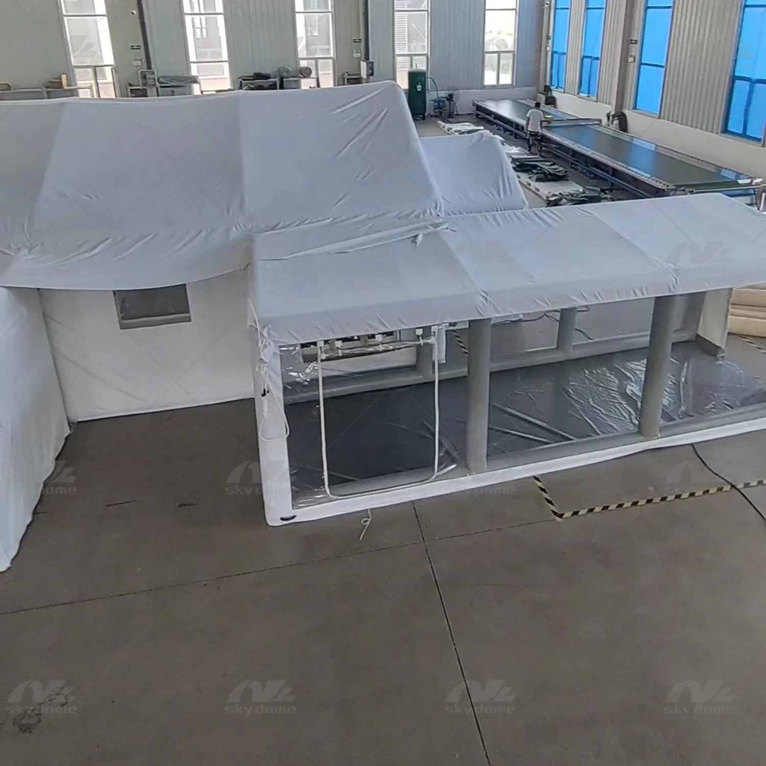 Customizable and Easily Detachable Medical Inflatable Tents