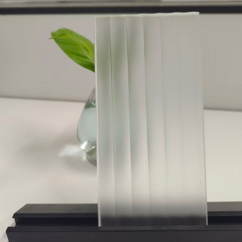 Low Iron Extra Clear Ribbed/Reed /Sandblasted/Frosted/Cross Reed Moru Glass