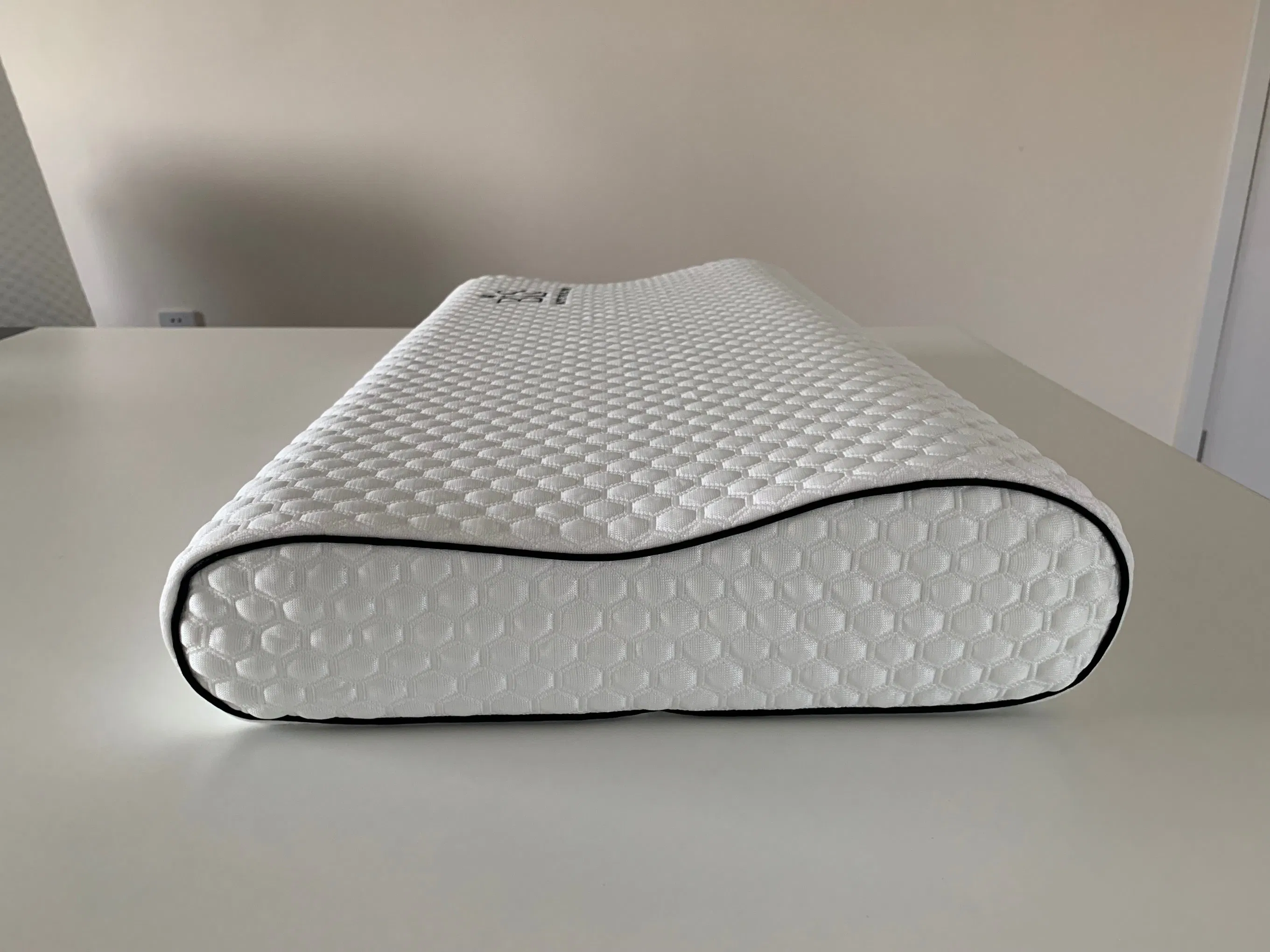 Contour Shape Memory Foam Pillows Wholesale Pillow Back Wedge Pillow Charcoal Pillow