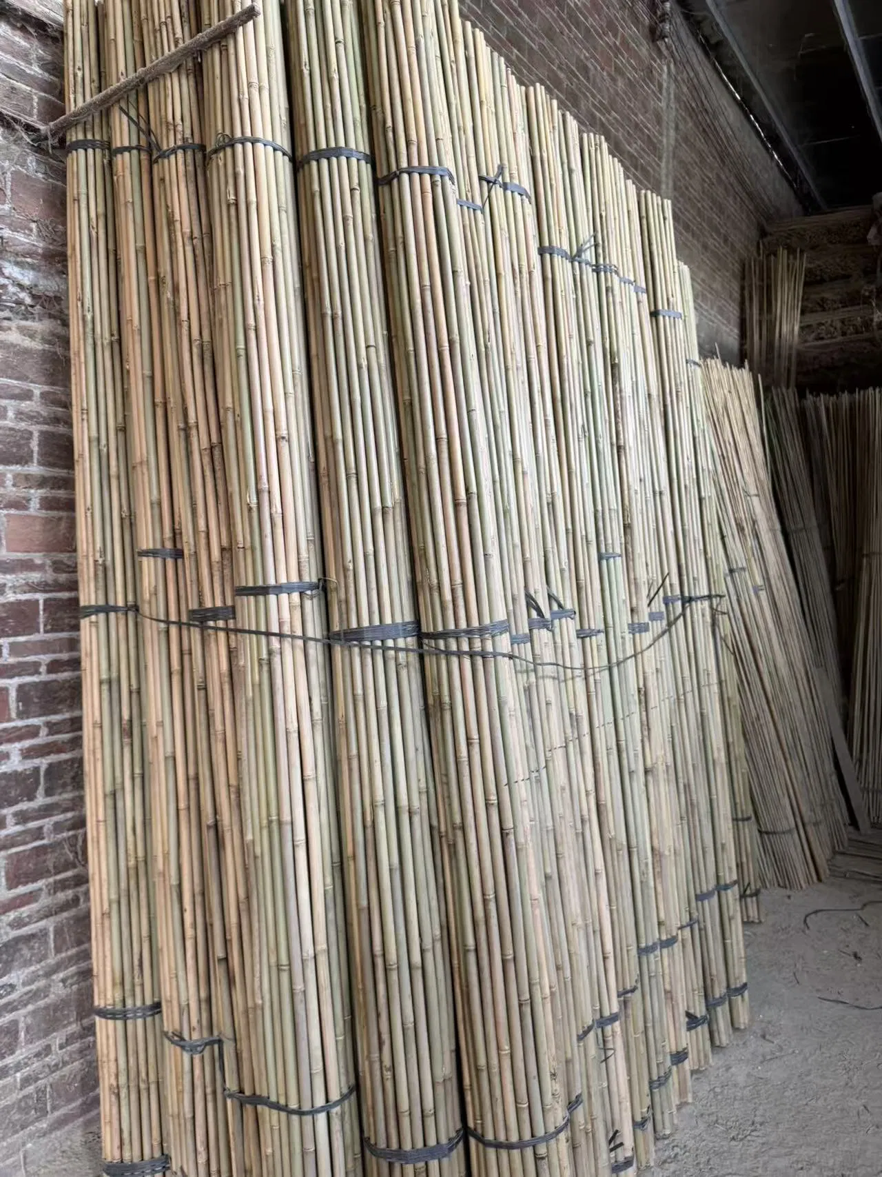 Dry Straight Agriculture Bamboo Poles Manufactures for Garden Plant Tonkin Bamboo Cane