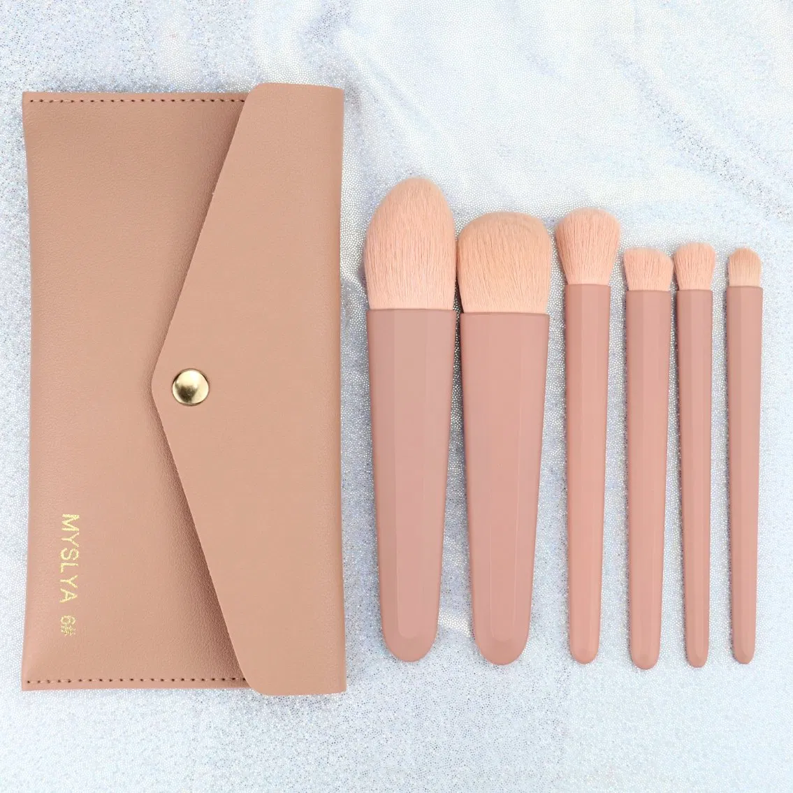 Fashion Factory Develops Customized Makeup Brush Logs