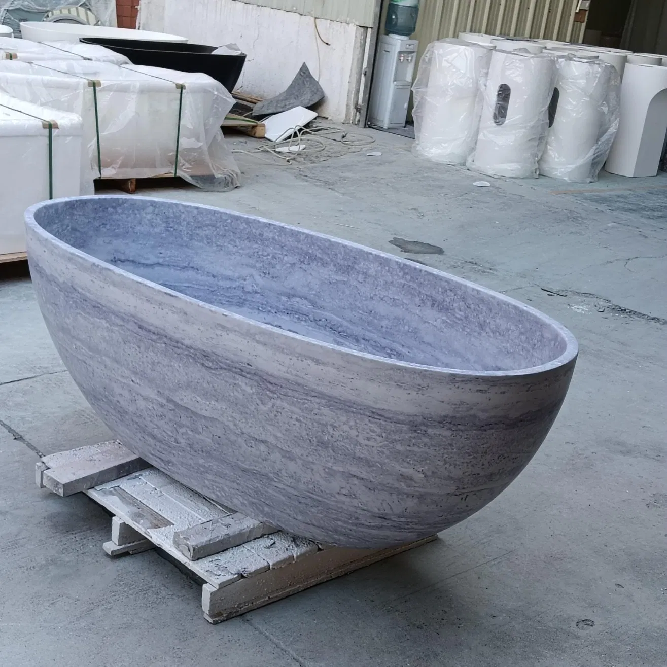 Овальная ванна из искусственного камня Travertine