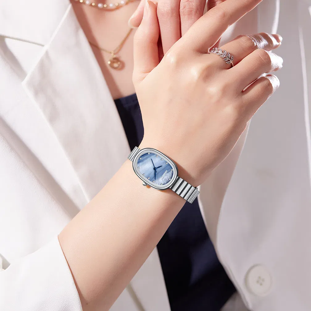 for Rebirth 2089 Durable Quartz Watch Wholesale Minimalist Oval Dial Bamboo Strap Fashion Versatile