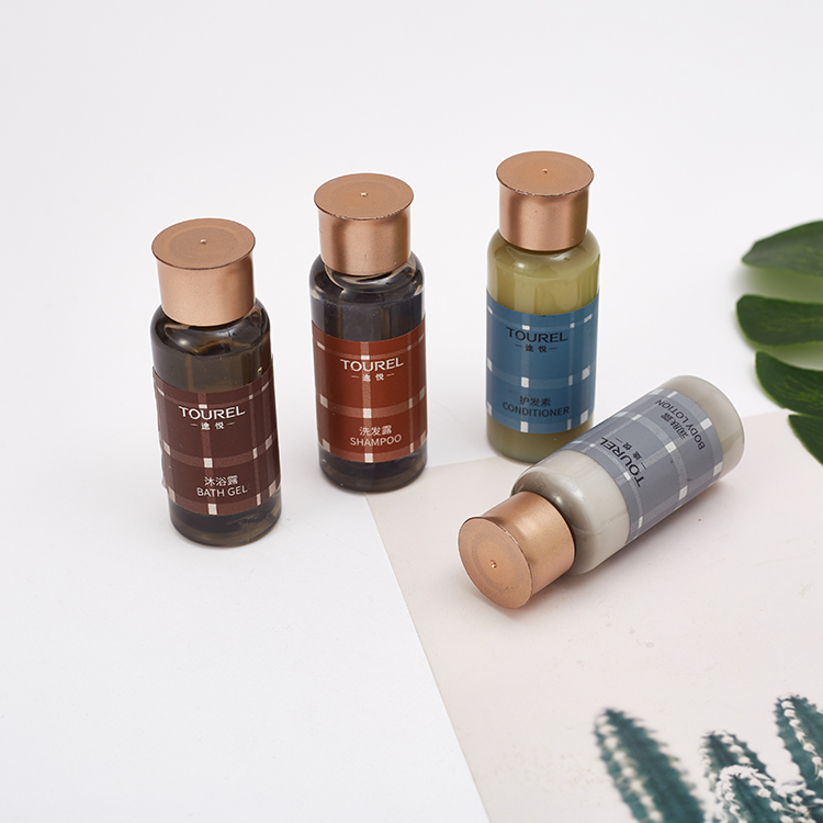 Custom Logo Hotel Amenities Set 30ml Mini Disposable Hotel Supplies Size Shampoo and Conditioner Toiletries Set